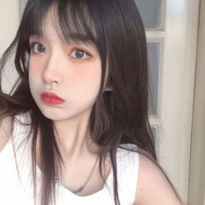 亲吻亚军陈银凤，慰问受伤的林雨薇，一向霸气的吴艳妮夺冠后为何“不开心”？