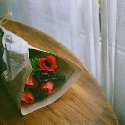 女老师55岁要不要退休？退！给自己一段富xi时光