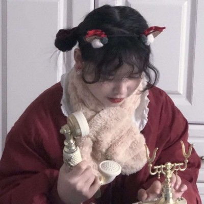 小学没毕业的快手主播，和他的娱乐圈版图